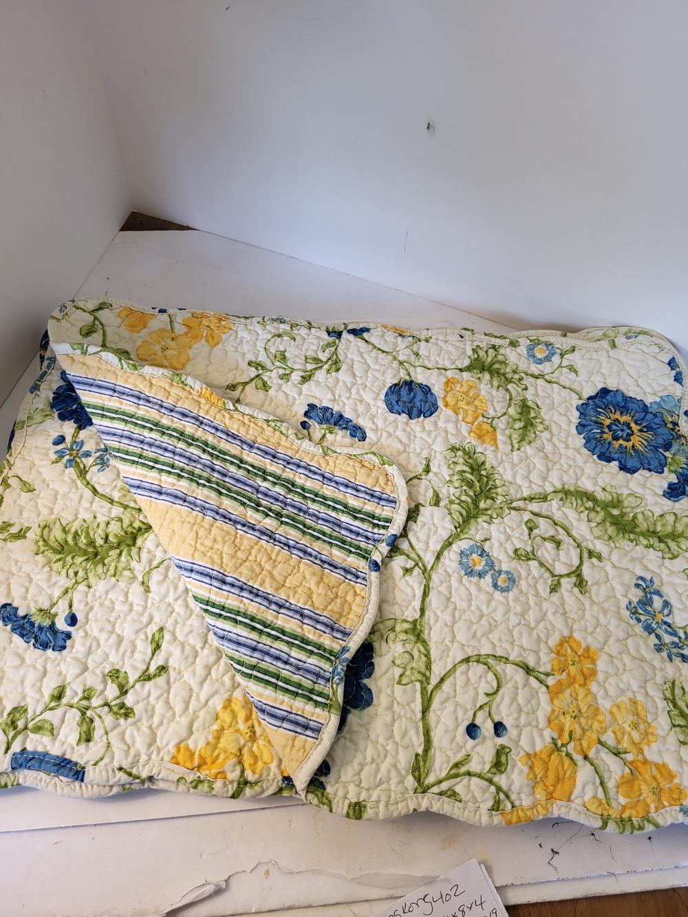 Floral/Stripe Reversible Quilted Placemats S/6 Blue, Yellow and Green
